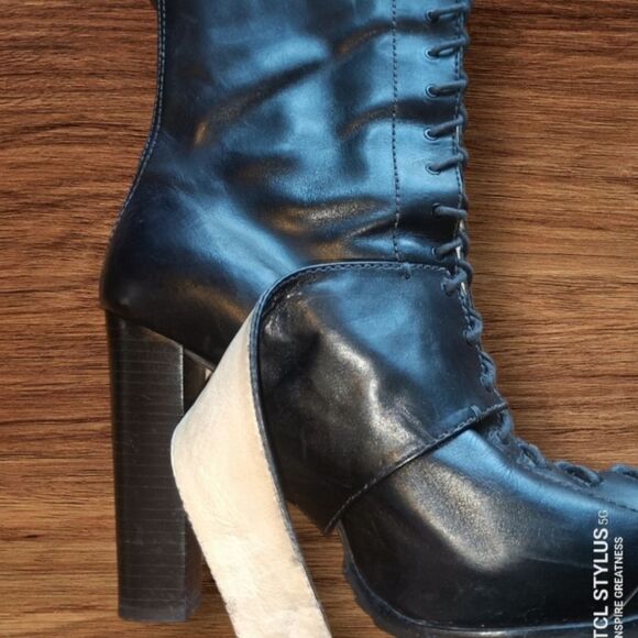 Alexander McQueen Leather Lace Up  Boots - Picture 12 of 16